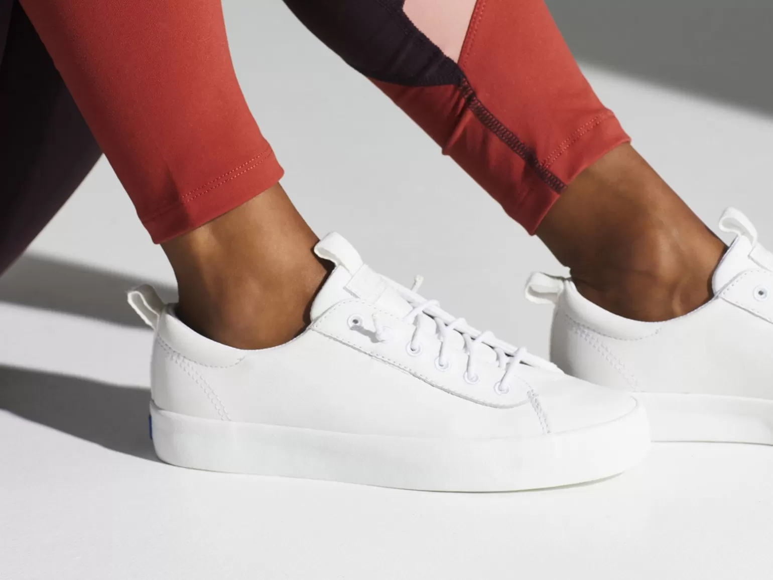 Keds Leather>Women's Kickback Leather Sneaker White